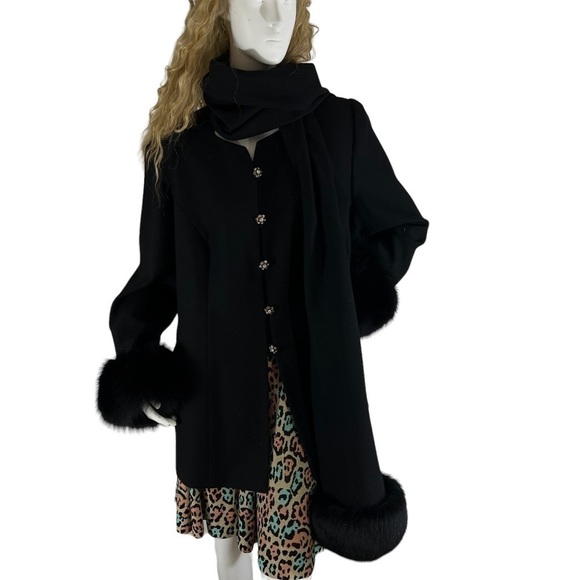 Ben Marc International Fur & Rhinestone Jacket and Wrap. - Picture 9 of 17